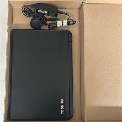 Toshiba SATELLITE Laptop (15.6") C50-B-14D 500GB Intel (4GB)